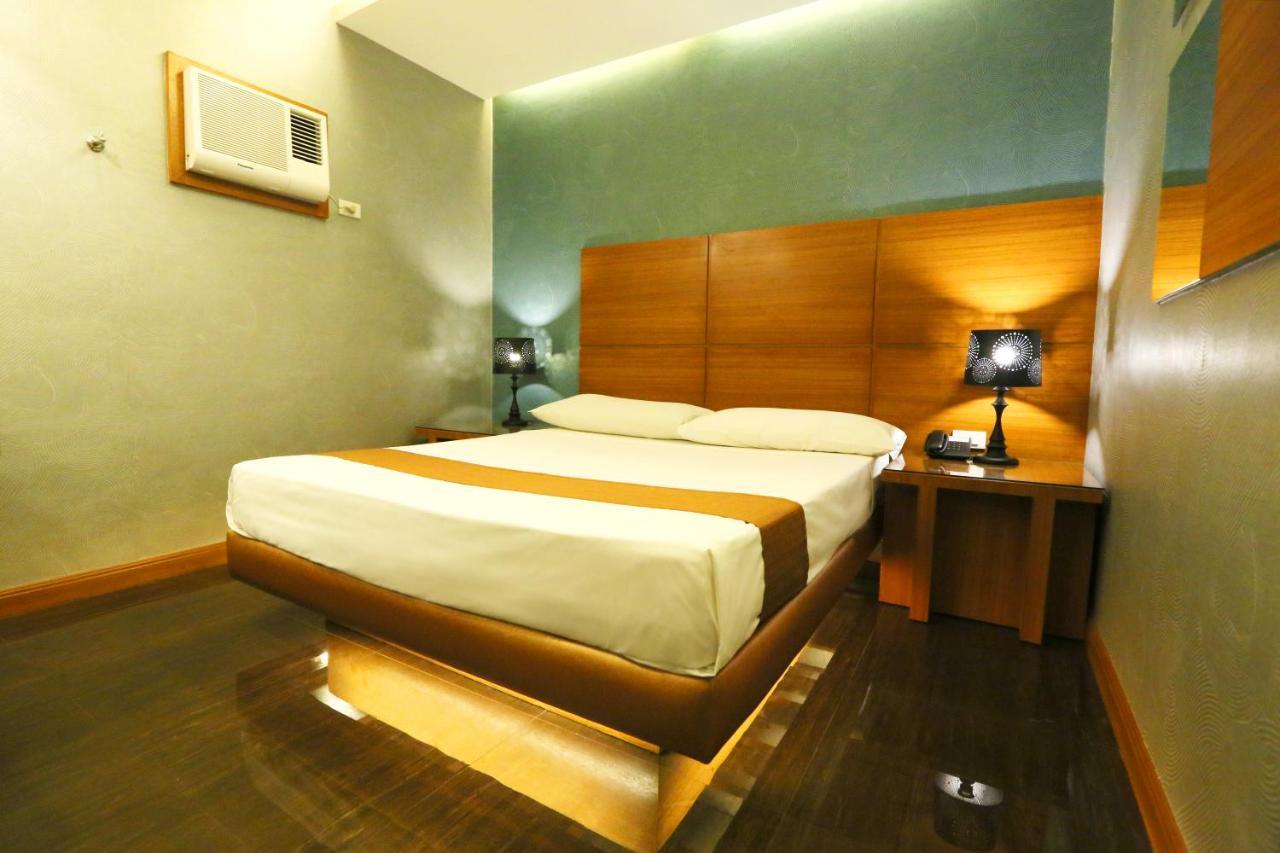 Hotel Ava Cuneta Pasay Eksteriør bilde